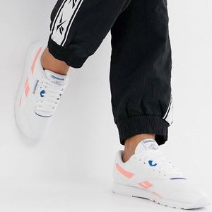 Reebok Classic sneaker!